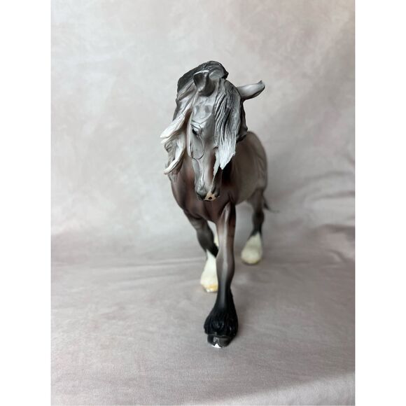 Breyer Argyle - READ - Picture 13 of 16